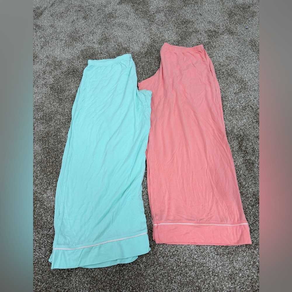 Eberjey set of 2 Pajama Pants one M and one L good used condition smoke pet free